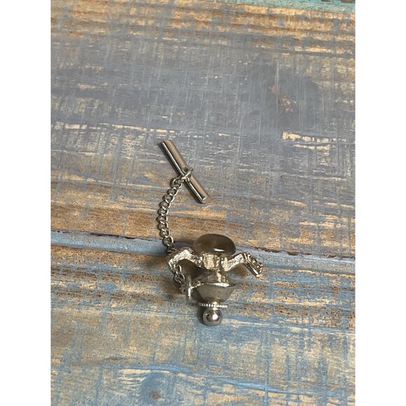 Mens Insect Spider Tie Tack Pin With Chain - Picture 2 of 4